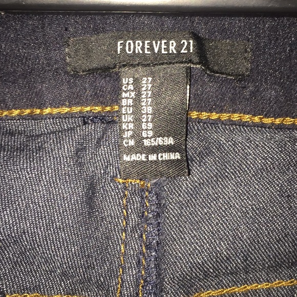 NWOT Forever 21 jeans - Picture 3 of 3